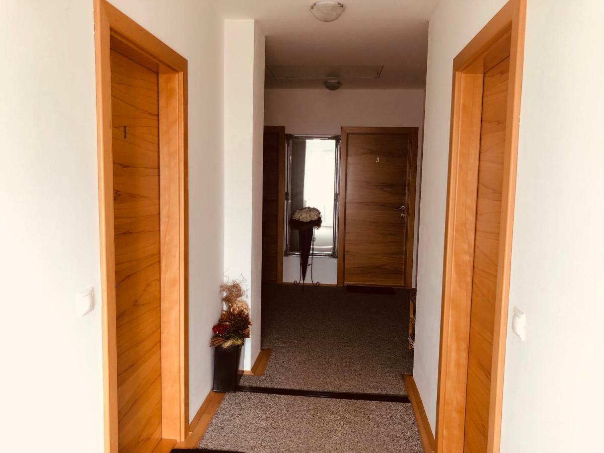 Rooms Jana Szluin Kültér fotó